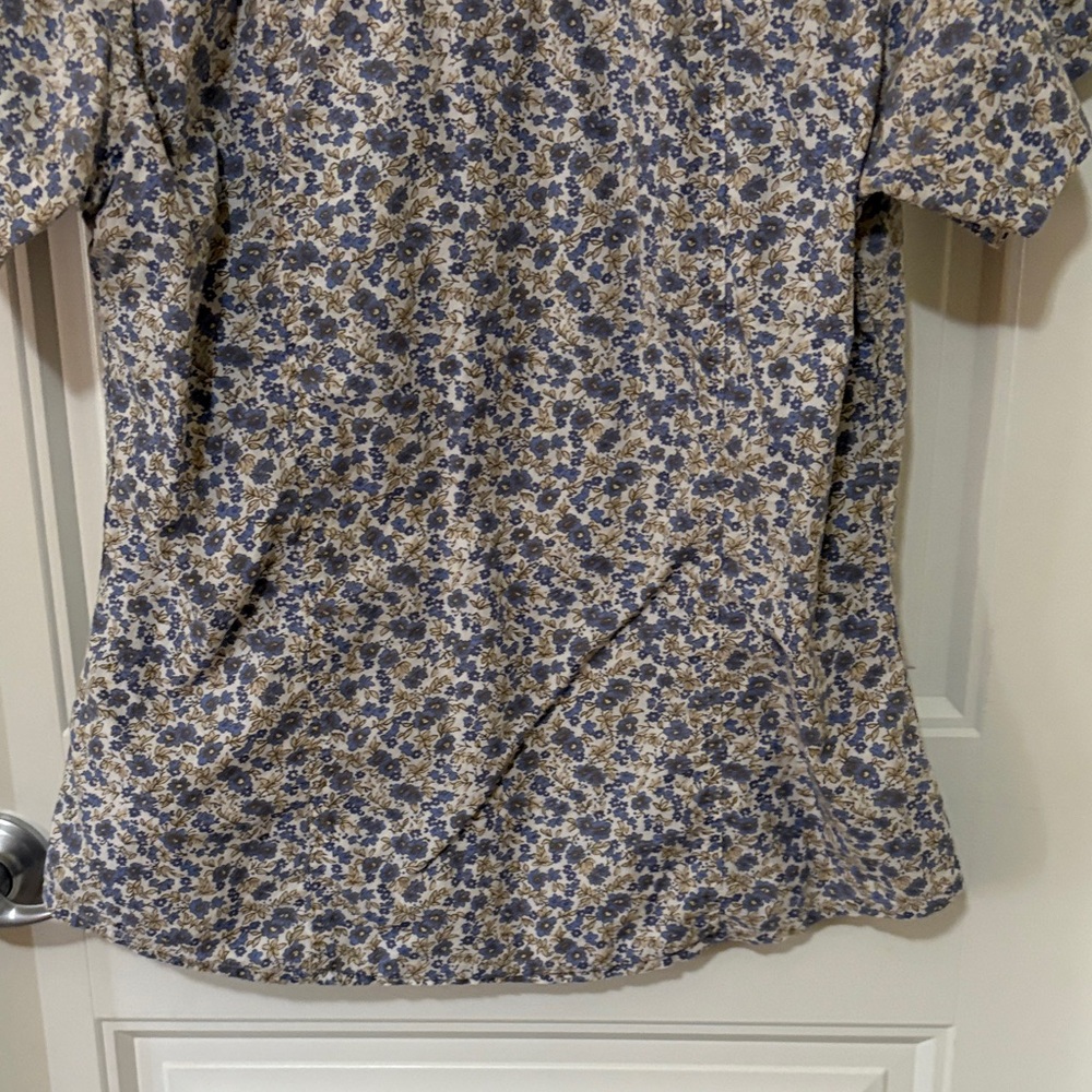 Carhartt Short-Sleeve Floral Button-Up Shirt - Blue/Cream - Picture 9 of 9